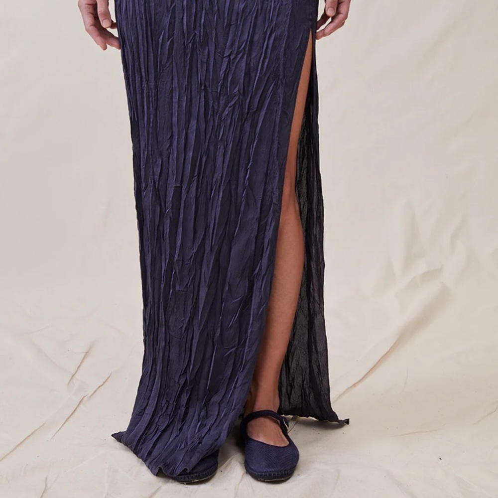 Attersee The Crinkled Column Skirt - Picture 11 of 16
